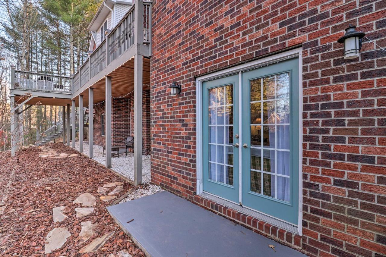 Private Hendersonville Hideaway With Fire Pit! 外观 照片